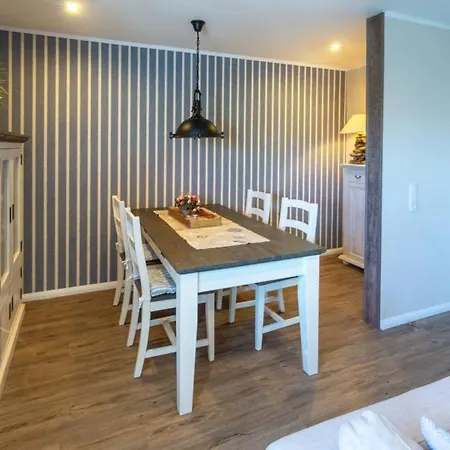 Apartment Treibholz | Ruhiger Nordseeurlaub Hilgenriedersiel Hagermarsch